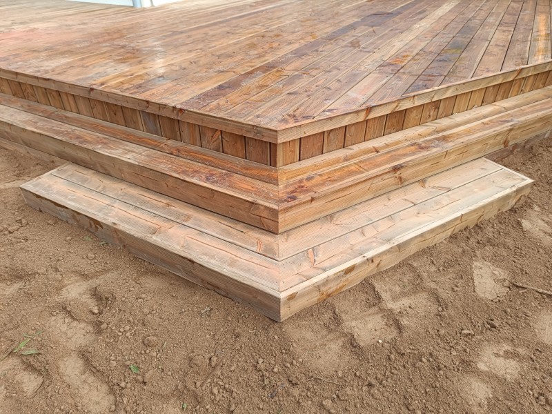 Pose de terrasse en bois sur dalle béton à Lambesc 13410